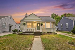 1319 Hoffman Avenue, Royal Oak, MI 48067