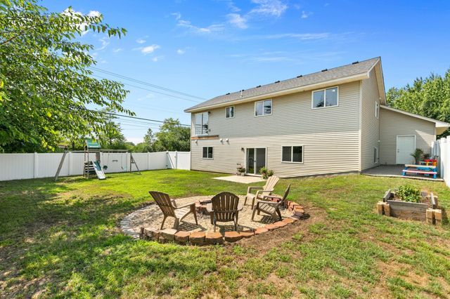 5400 Yukon Avenue N, New Hope, MN 55428