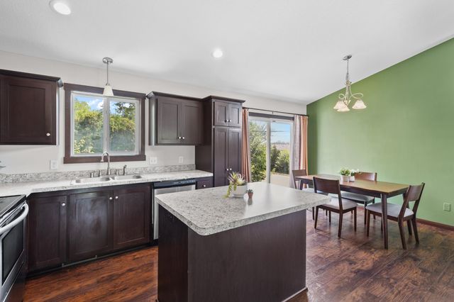 5400 Yukon Avenue N, New Hope, MN 55428