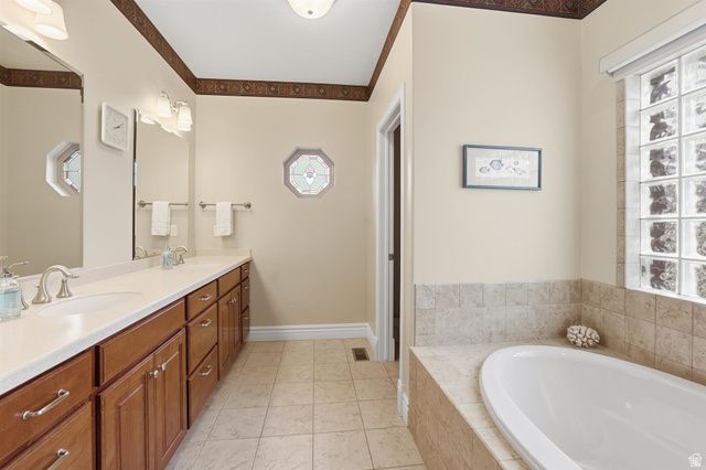 5538 S ELDERBERRY CT, Ogden, UT 84403