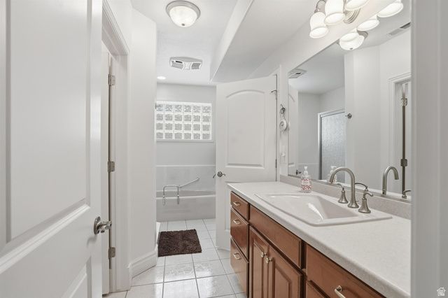 5538 S ELDERBERRY CT, Ogden, UT 84403