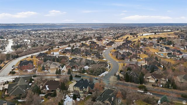 5538 S ELDERBERRY CT, Ogden, UT 84403