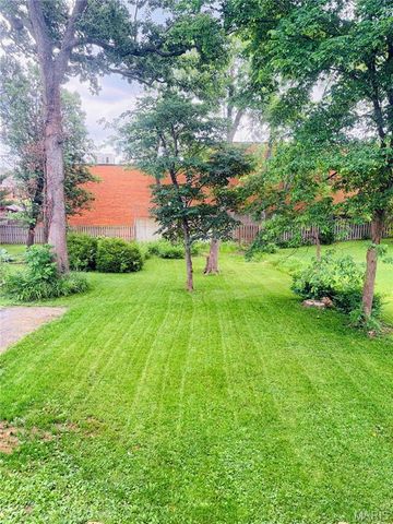 2438 Annalee Avenue, Brentwood, MO 63144