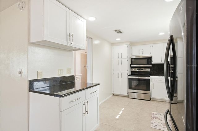 11205 GLOVER ROAD, Port Richey, FL 34668