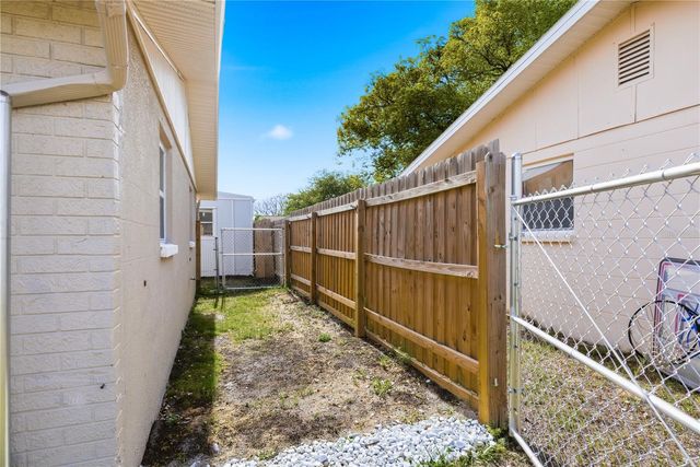 11205 GLOVER ROAD, Port Richey, FL 34668