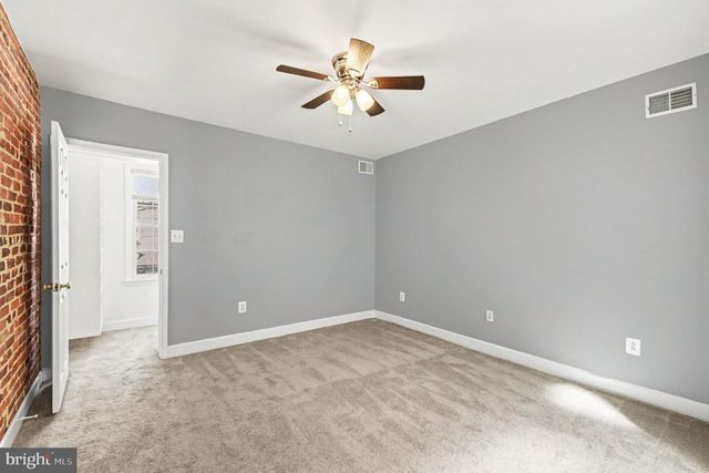 302 S EAST AVE, Baltimore, MD 21224
