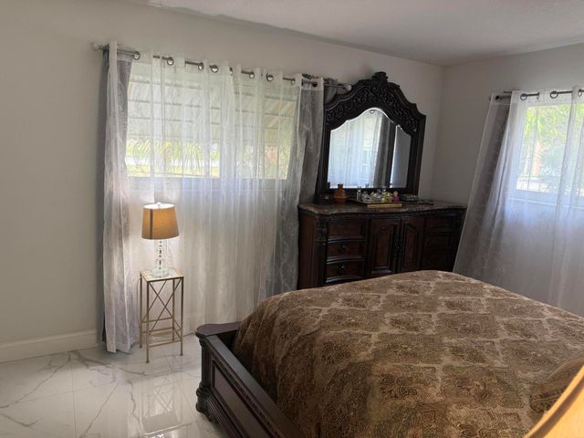 4150 NW 26th Street, Lauderhill, FL 33313