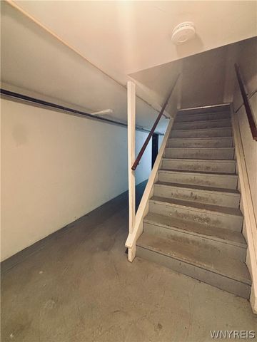 136 Denrose Drive 8, Amherst, NY 14228