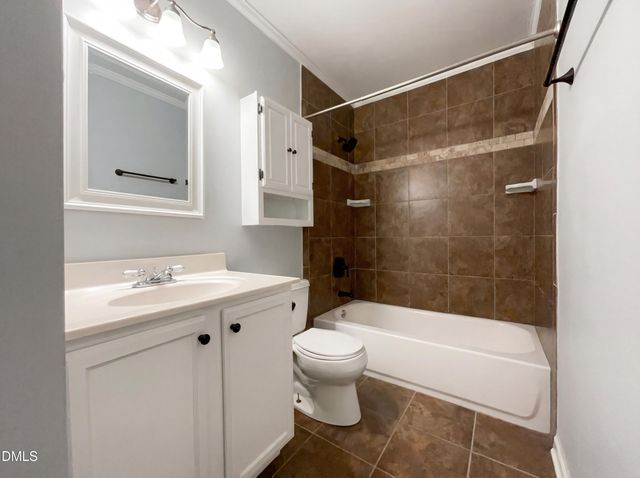 506 Shoreline Drive, Fayetteville, NC 28311