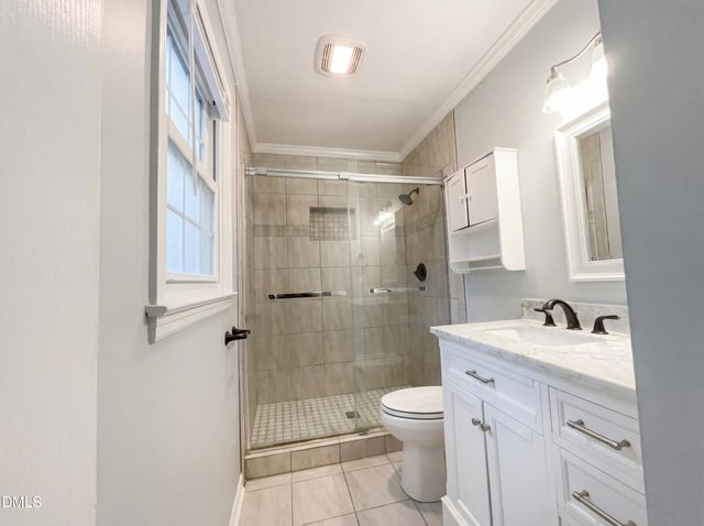 506 Shoreline Drive, Fayetteville, NC 28311