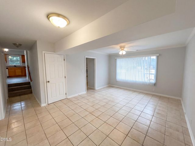 506 Shoreline Drive, Fayetteville, NC 28311