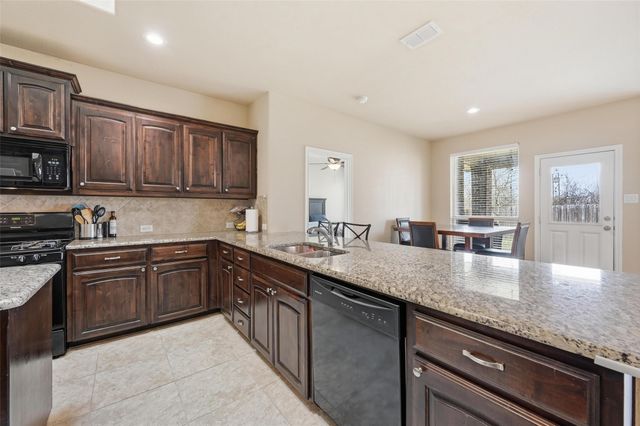 2421 Windhaven Drive, Denton, TX 76210