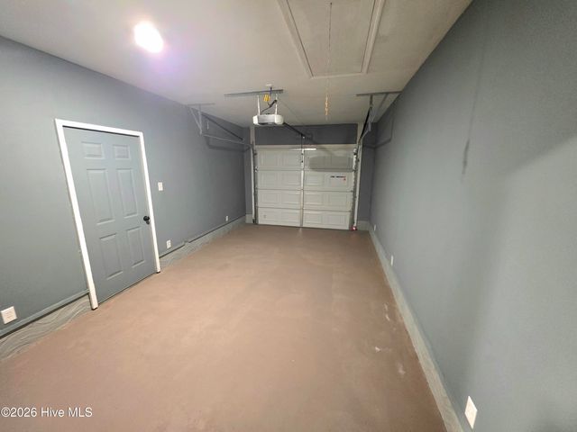 507 Fox Run Road, Jacksonville, NC 28546