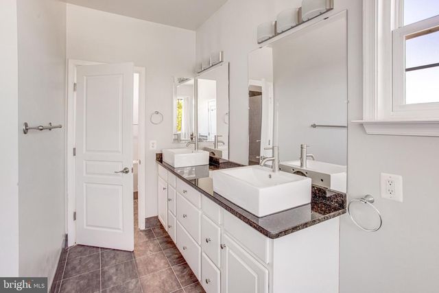 9205 HAINES DR, Lorton, VA 22079