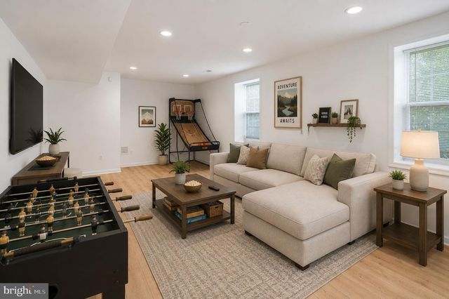 9205 HAINES DR, Lorton, VA 22079