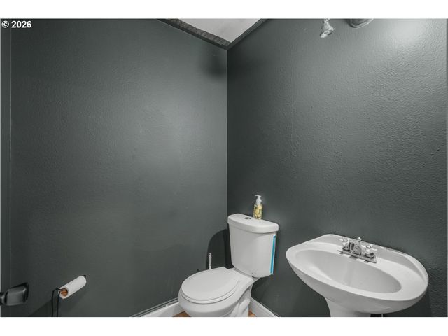 18216 Sw MCCONNELL Ct, Sherwood, OR 97140