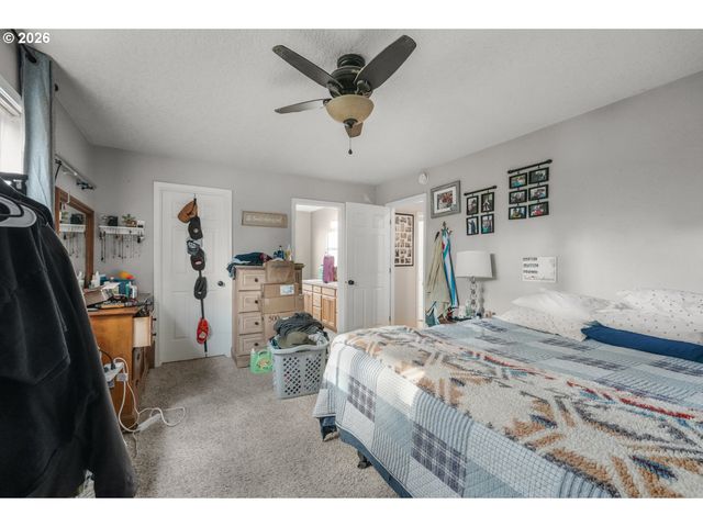 18216 Sw MCCONNELL Ct, Sherwood, OR 97140