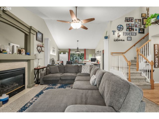 18216 Sw MCCONNELL Ct, Sherwood, OR 97140