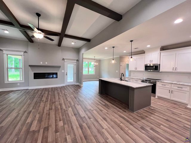 3355 Housers Mill Road, Byron, GA 31008