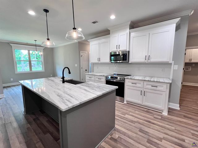 3355 Housers Mill Road, Byron, GA 31008