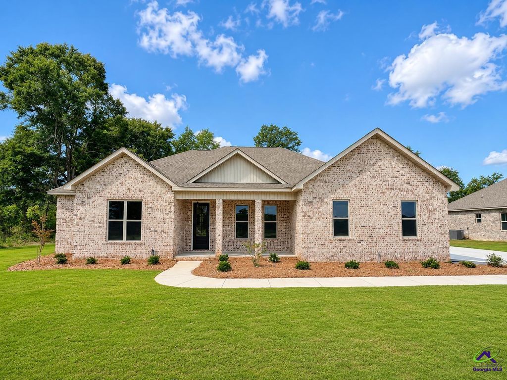 3355 Housers Mill Road, Byron, GA 31008