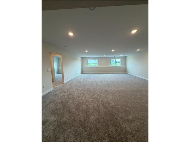 1124 Marlene Avenue, River Falls, WI 54022