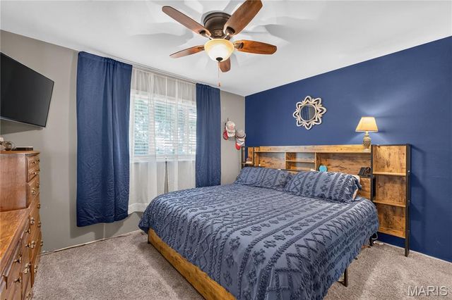 2910 Nantwich Lane, St Charles, MO 63301
