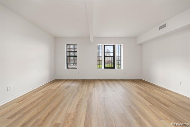 100 Seward Street 212, Detroit, MI 48202