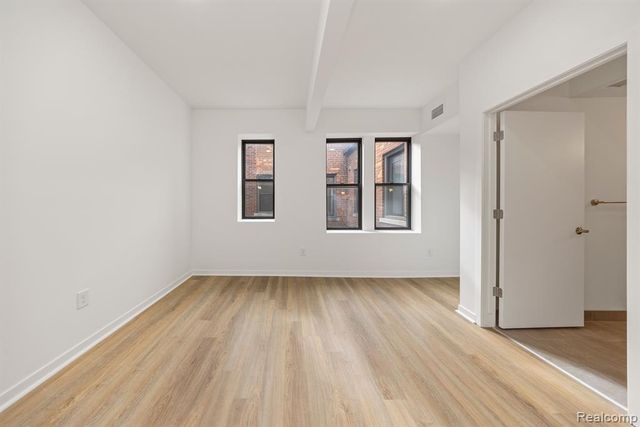 100 Seward Street 212, Detroit, MI 48202