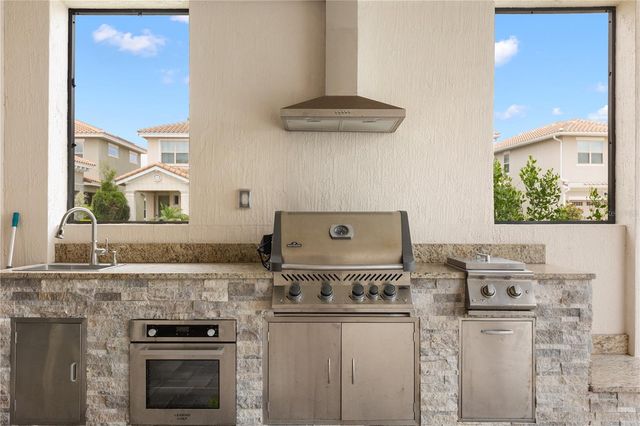 8148 CLEOBURY DRIVE, Orlando, FL 32832