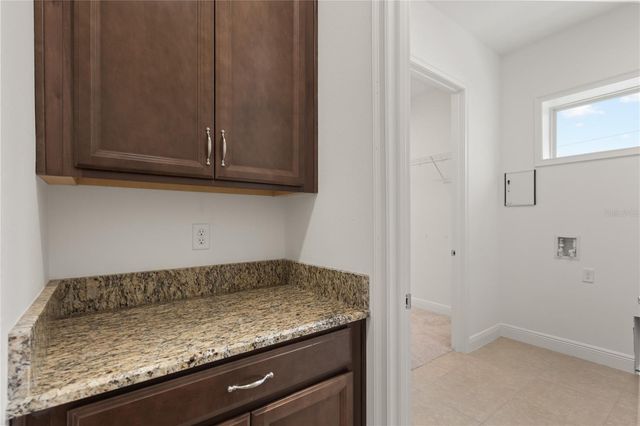 8148 CLEOBURY DRIVE, Orlando, FL 32832