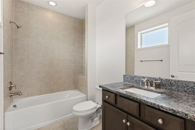 8148 CLEOBURY DRIVE, Orlando, FL 32832