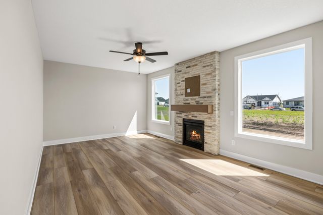 1003 SW Boulder Drive, Grimes, IA 50111