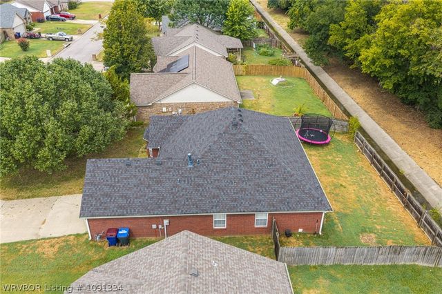 623 Chateau Drive, Fort Smith, AR 72908