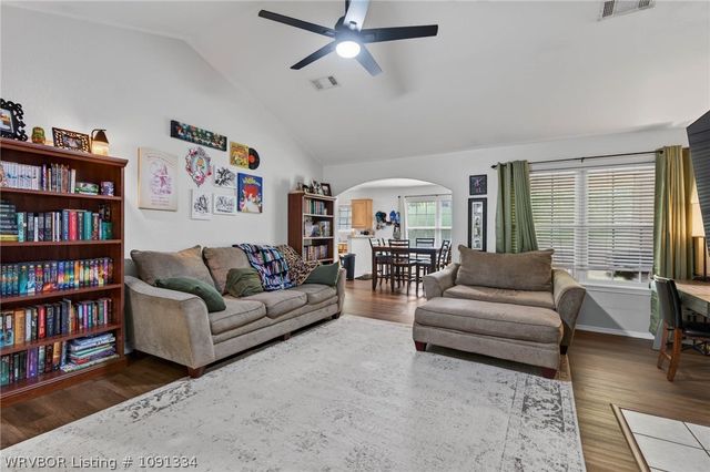 623 Chateau Drive, Fort Smith, AR 72908