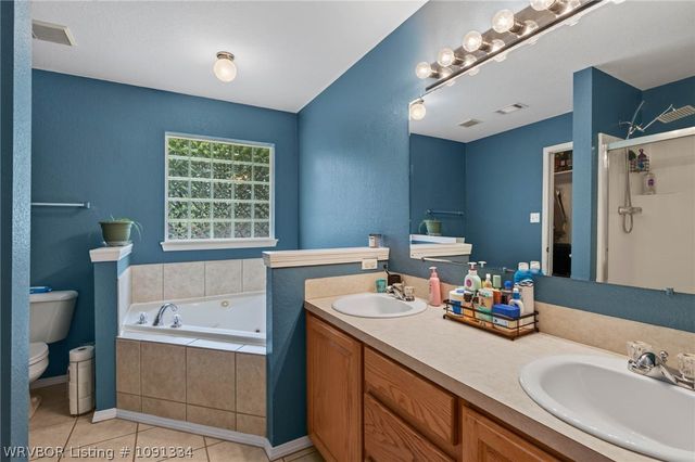 623 Chateau Drive, Fort Smith, AR 72908