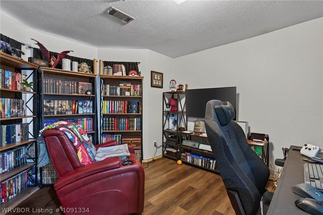 623 Chateau Drive, Fort Smith, AR 72908