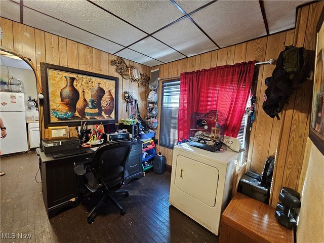 3283 W 48th Street, Cleveland, OH 44102