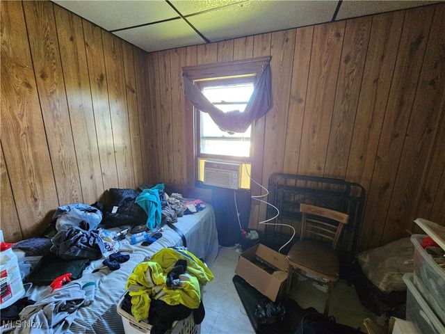 3283 W 48th Street, Cleveland, OH 44102