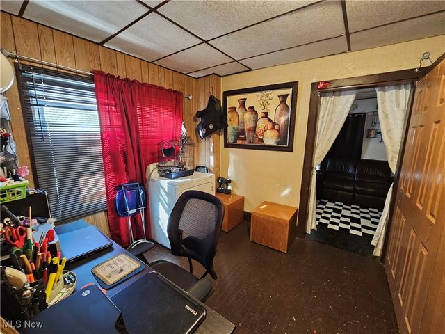 3283 W 48th Street, Cleveland, OH 44102