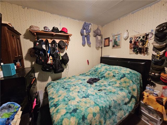 3283 W 48th Street, Cleveland, OH 44102