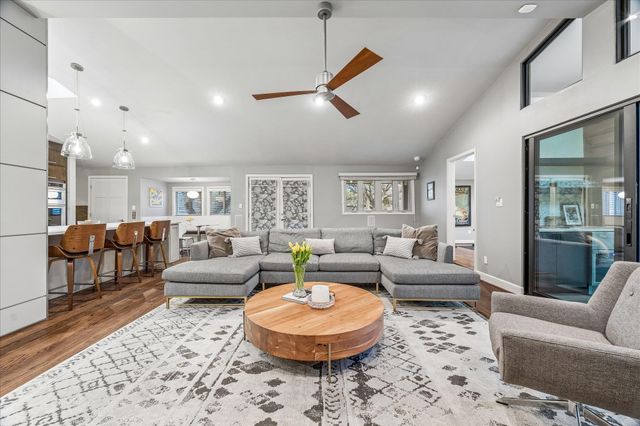 2613 Spring LN, Austin, TX 78703