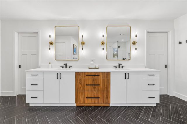 2613 Spring LN, Austin, TX 78703