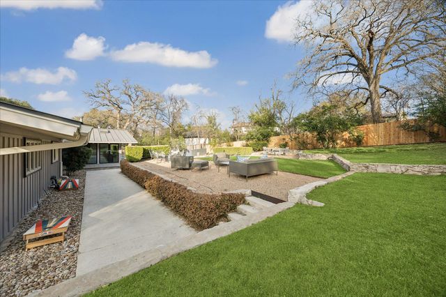 2613 Spring LN, Austin, TX 78703