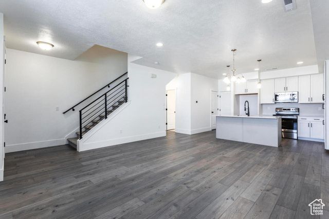 5984 S JASPER RIDGE DR, St. George, UT 84790