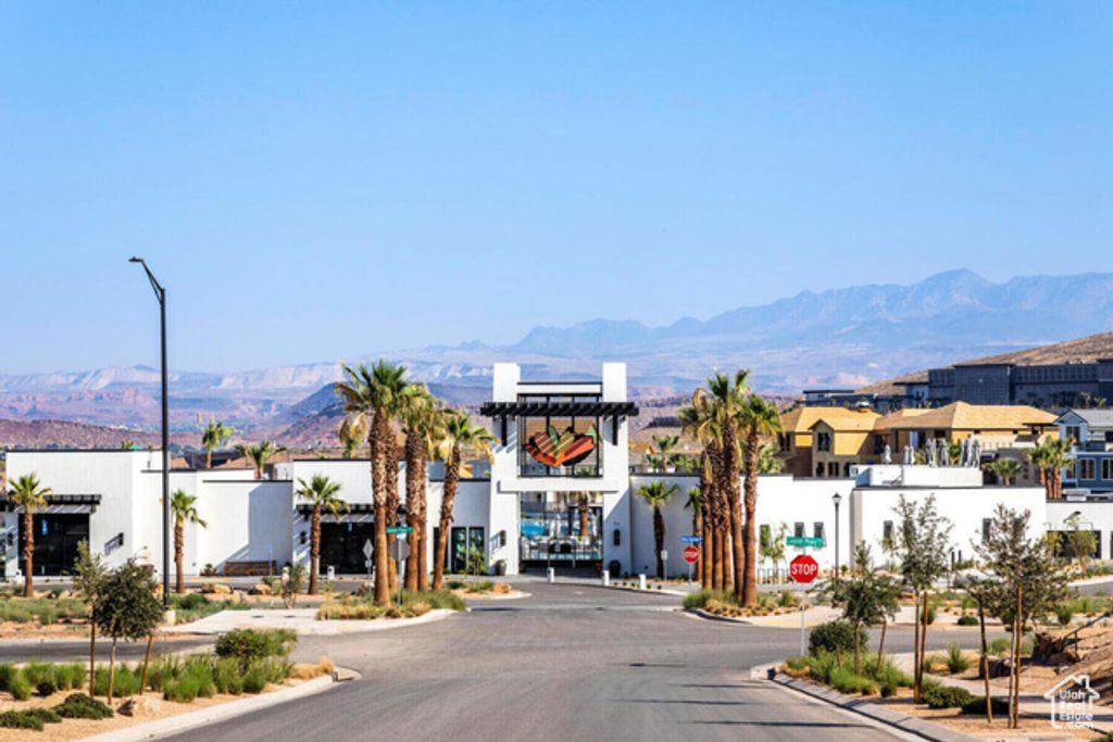 5984 S JASPER RIDGE DR, St. George, UT 84790