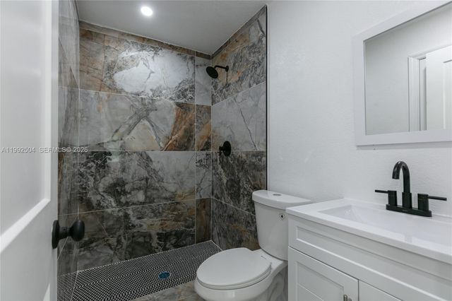 6125 SW 40th Ct, Miramar, FL 33023