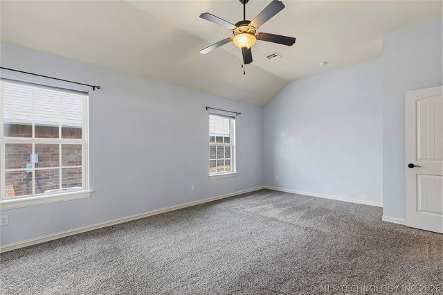 10714 Masters Circle, Jenks, OK 74037