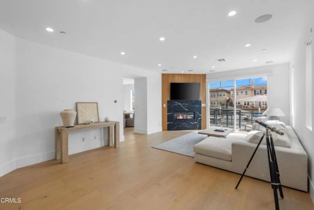 1520 Viewpoint Drive, Oxnard, CA 93035