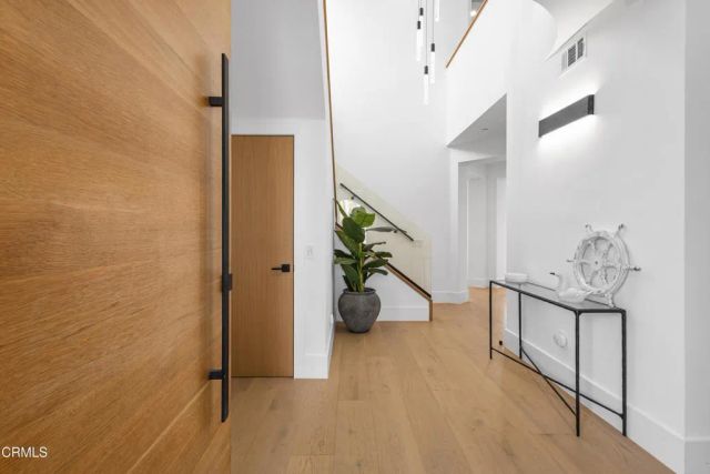 1520 Viewpoint Drive, Oxnard, CA 93035